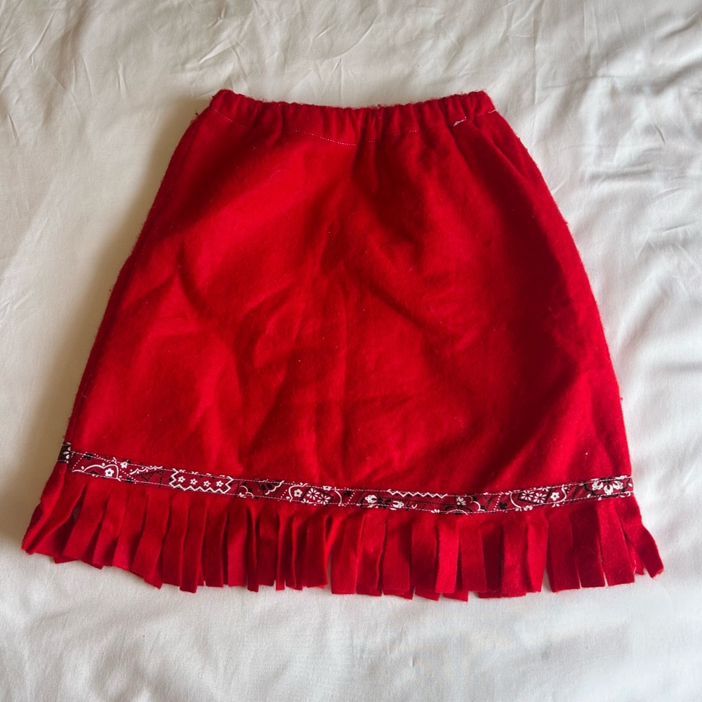 Red & White Cowgirl/Western Costume – Girls Size 6–8 (Small) - Picture 7 of 10